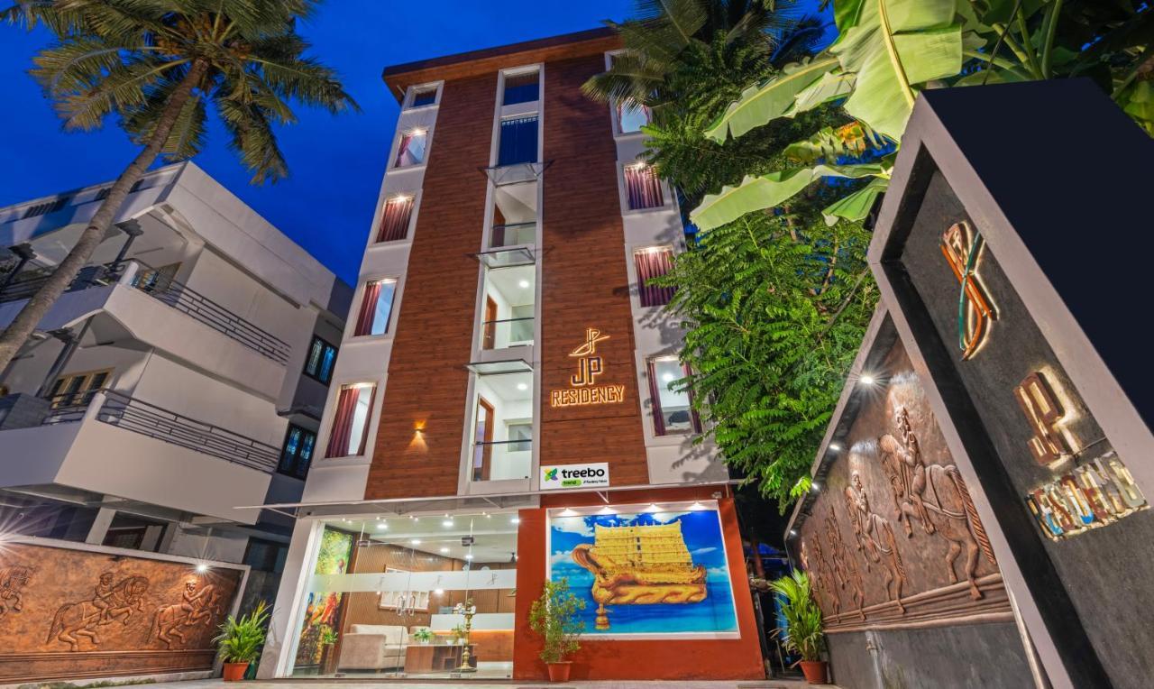 Treebo Jp Residency Thiruvananthapuram Exterior foto